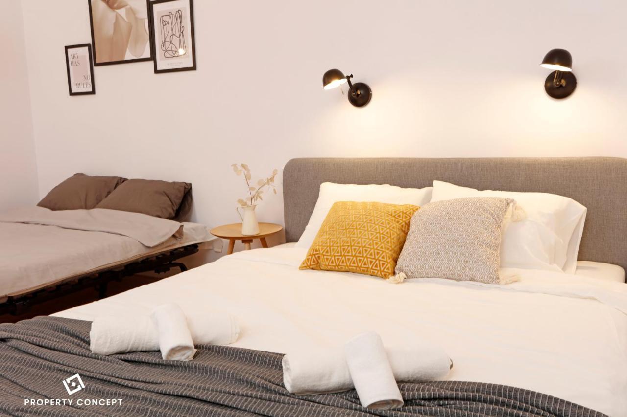 Chic Scandinavian Style Studio Apartment Bukares Bagian luar foto